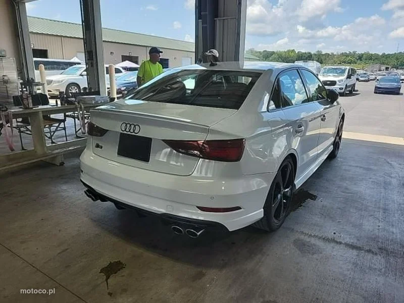 Audi S3 8V 4
