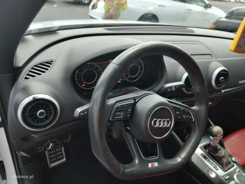 Audi S3 8V 6