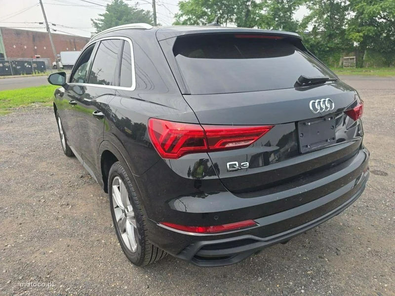 Audi Q3 F3 3