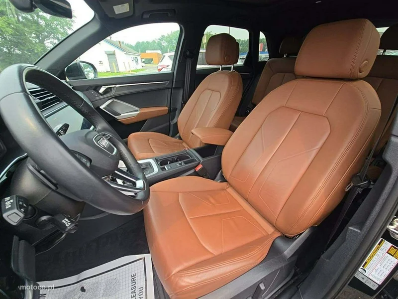 Audi Q3 F3 5