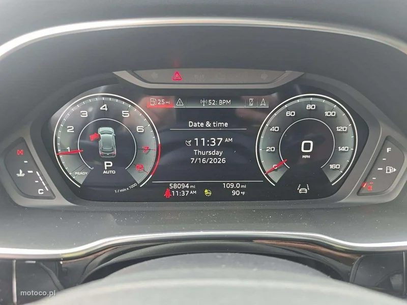 Audi Q3 F3 6