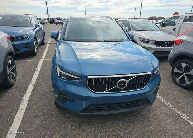 Volvo XC 40 2