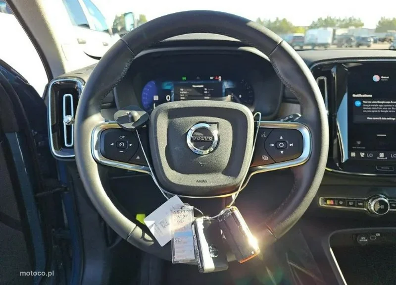 Volvo XC 40 8