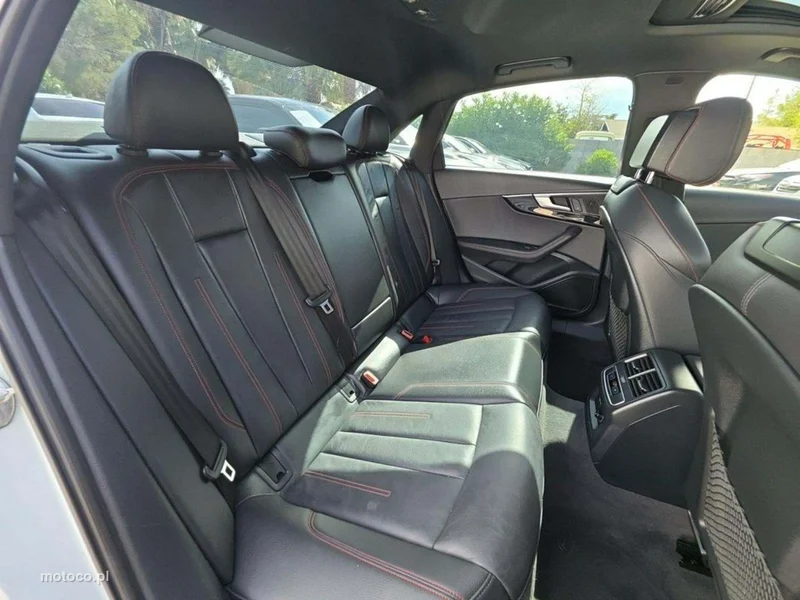 Audi A4 B9 10