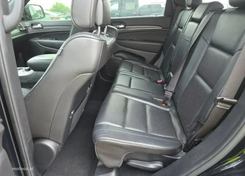 Jeep Grand Cherokee 9