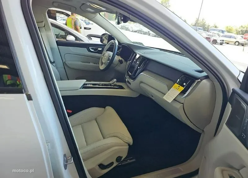 Volvo XC 60 10