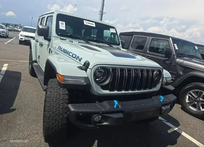 Jeep Wrangler 2