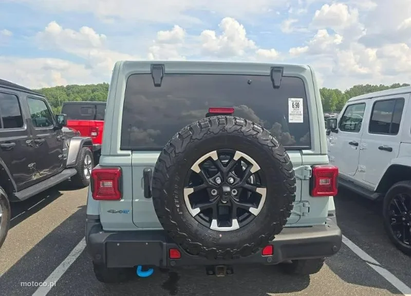 Jeep Wrangler 6