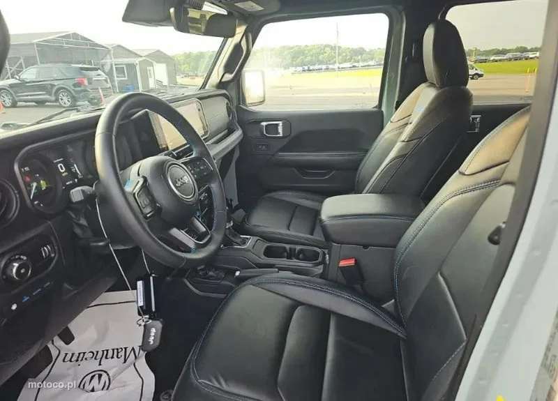 Jeep Wrangler 7