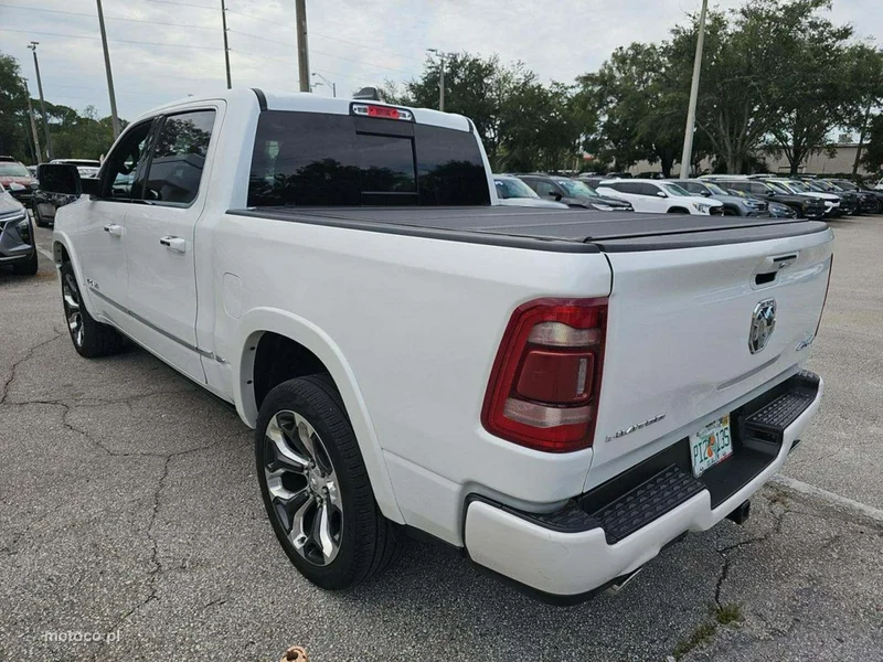 RAM 1500 3