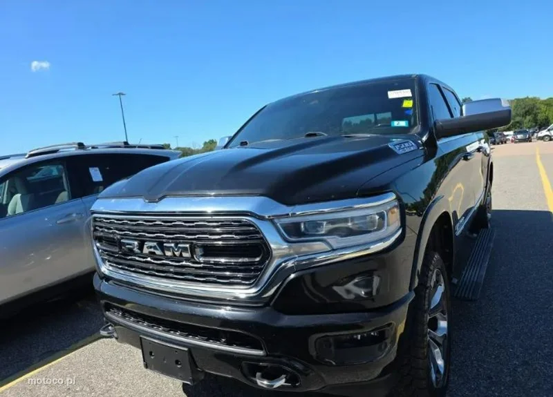 RAM 1500 2