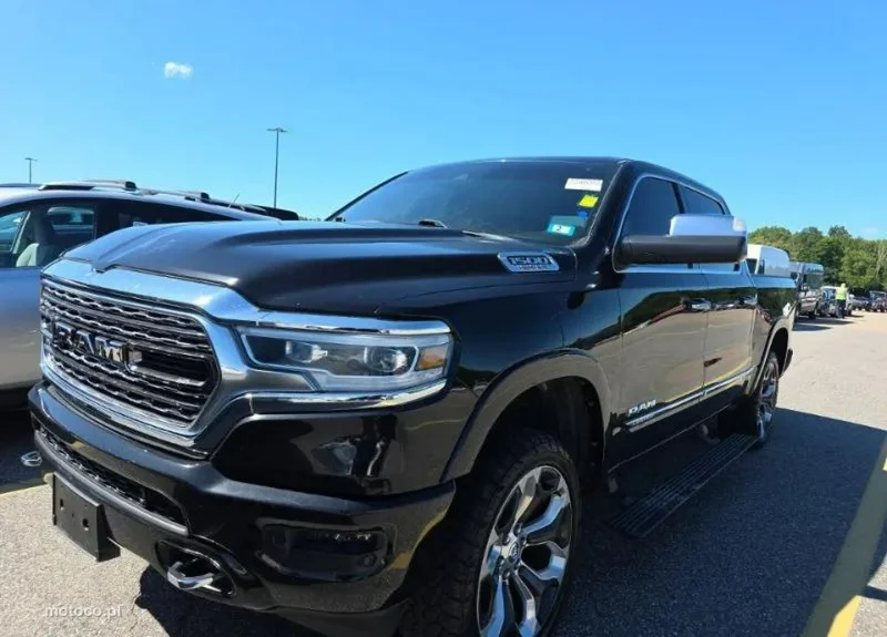 RAM 1500 3