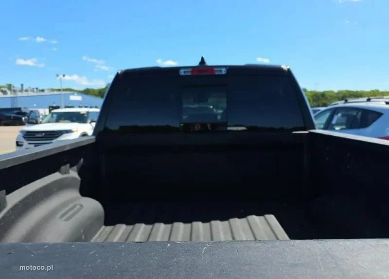 RAM 1500 10