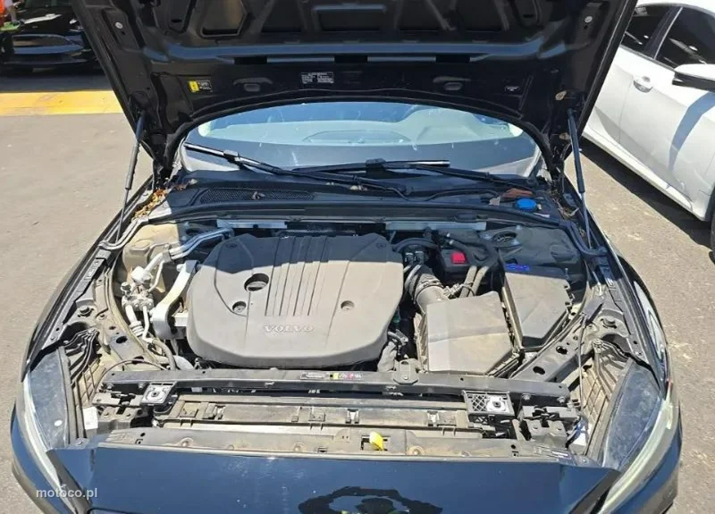 Volvo S60 13