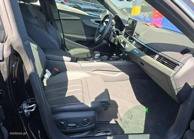 Audi A5 F5 12