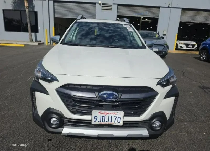 Subaru Outback 2