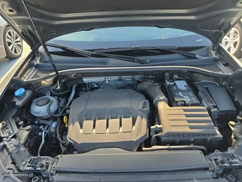 Audi Q3 F3 14