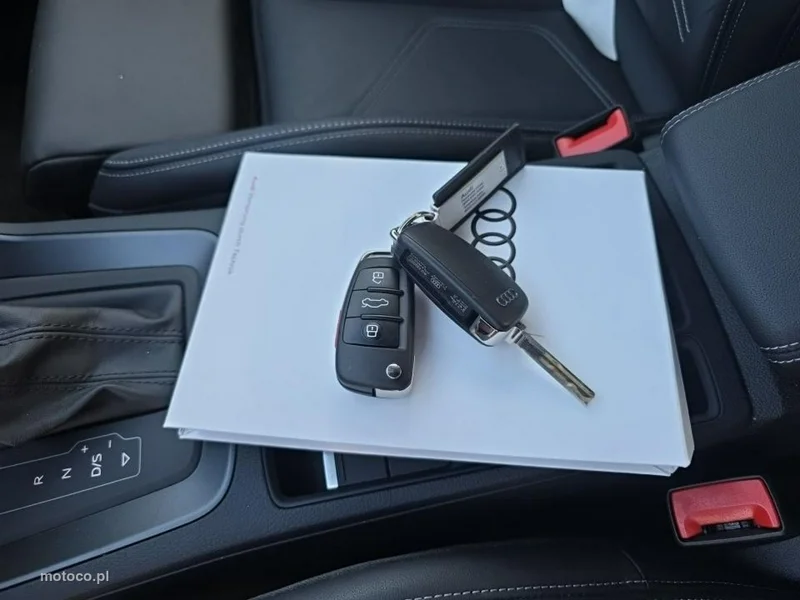 Audi Q3 F3 15