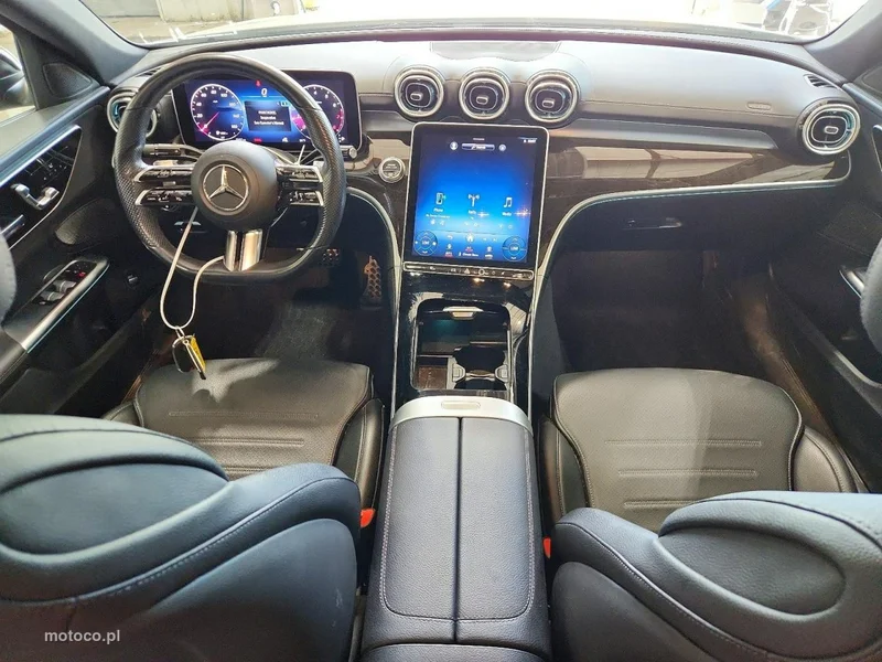Mercedes-Benz Klasa C W206 C 300 8