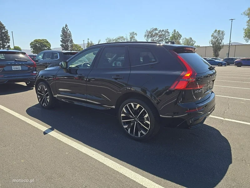 Volvo XC 60 4