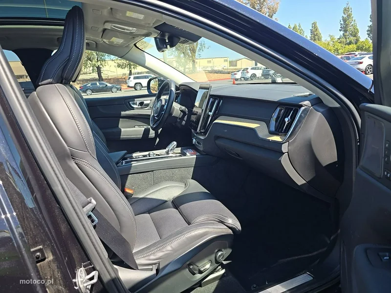 Volvo XC 60 9