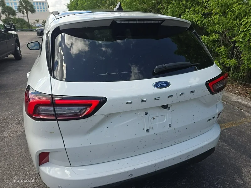 Ford Escape 6
