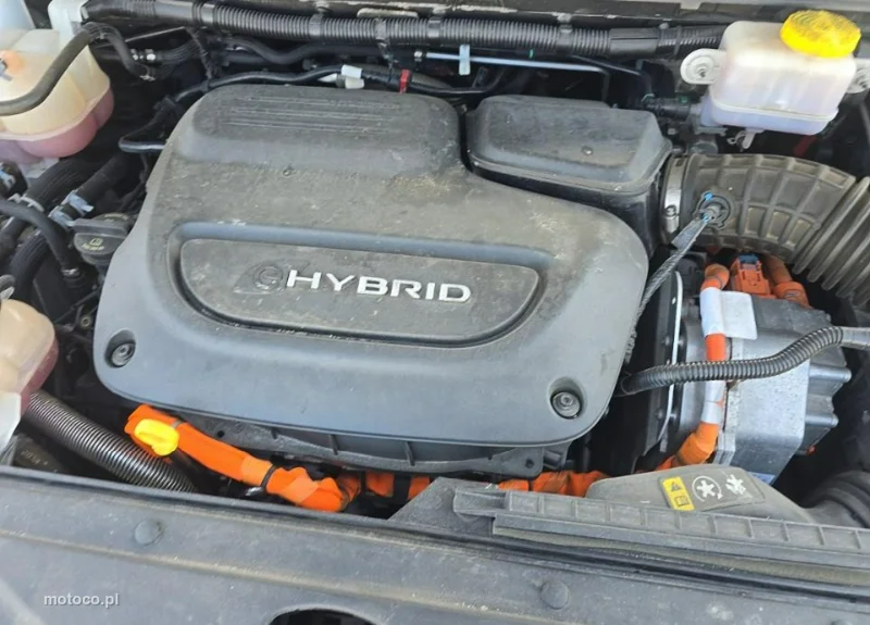 Chrysler Pacifica 12
