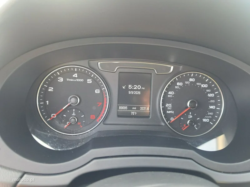 Audi Q3 F3 9
