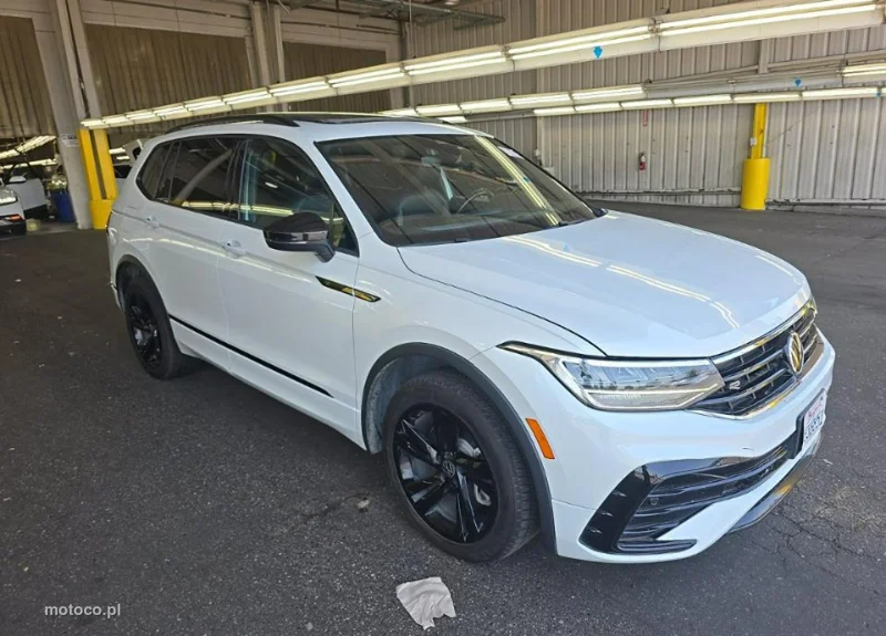 Volkswagen Tiguan AD 3
