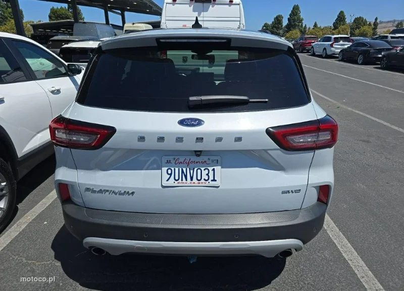 Ford Escape 5