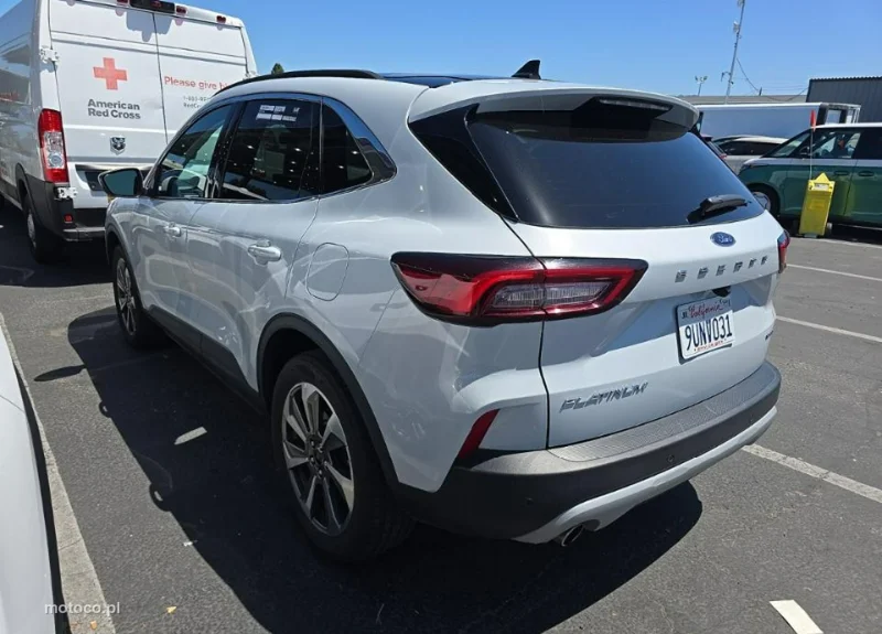 Ford Escape 6