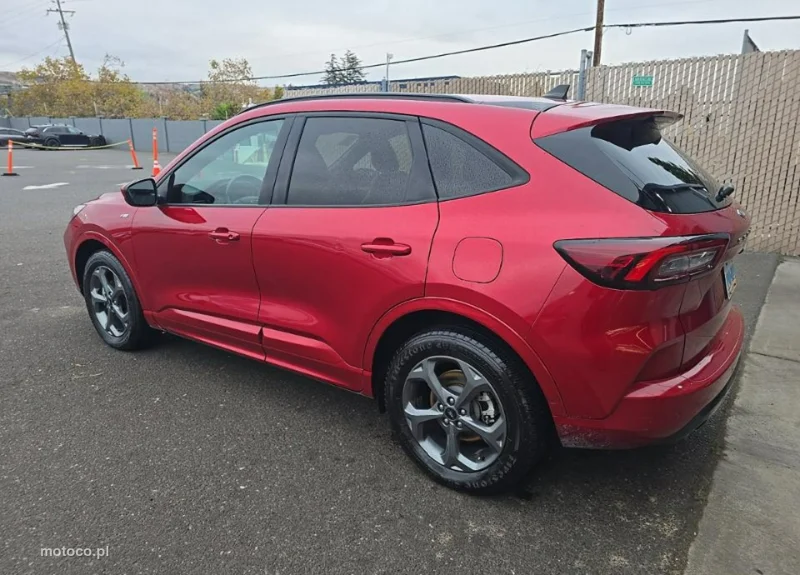 Ford Escape 5