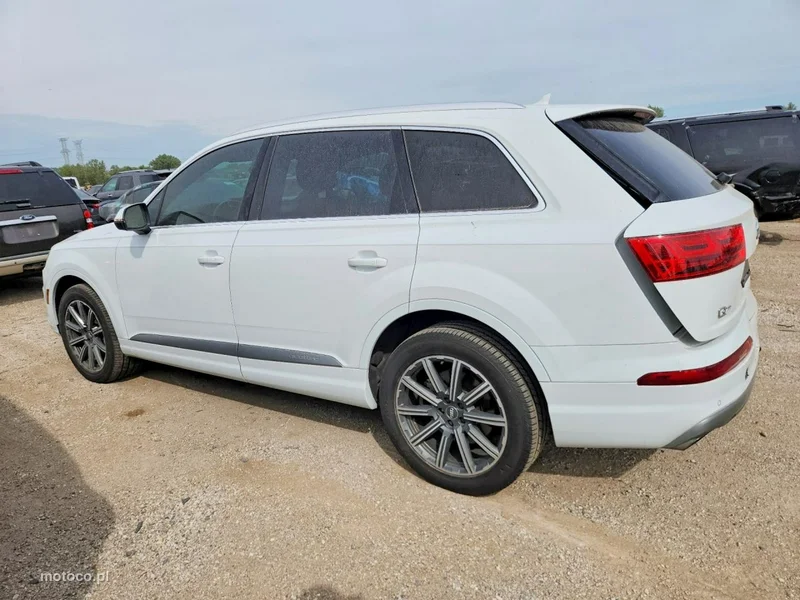 Audi Q7 4M 5