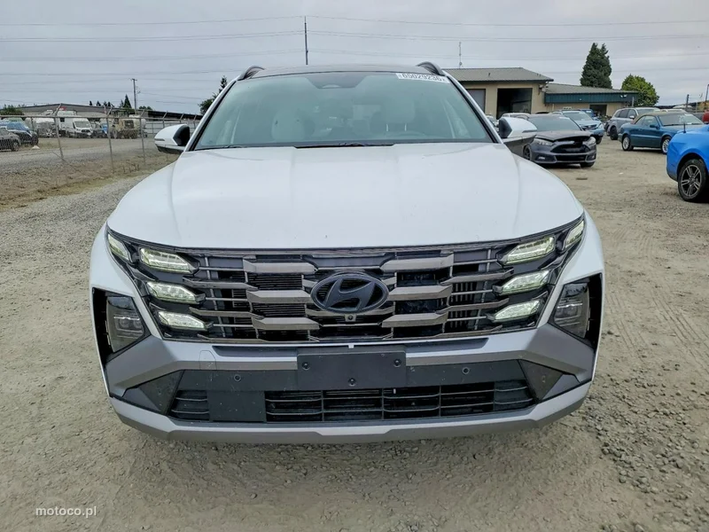 Hyundai TUCSON 2