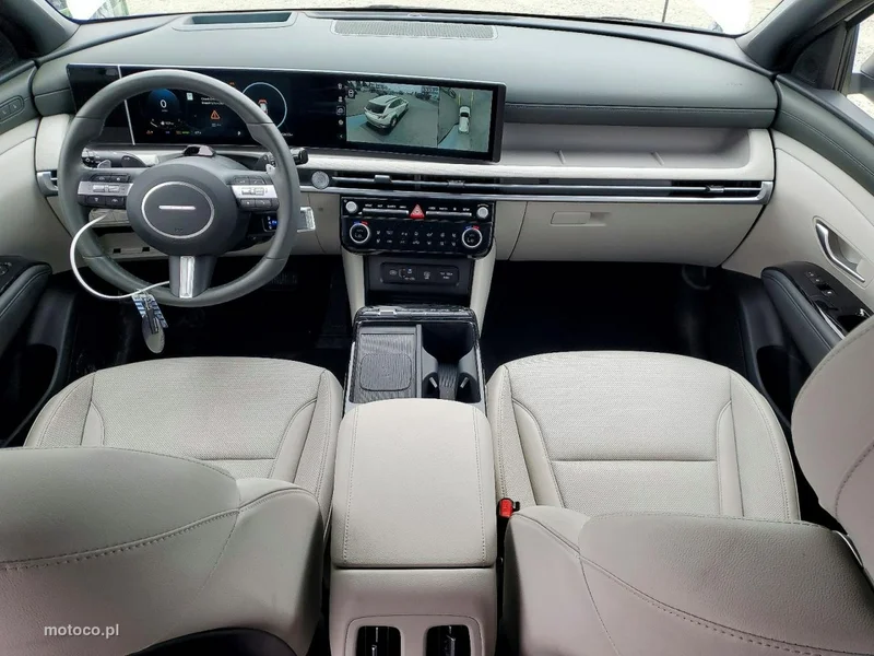 Hyundai TUCSON 8