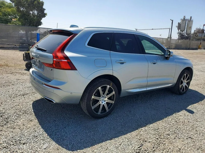 Volvo XC 60 4