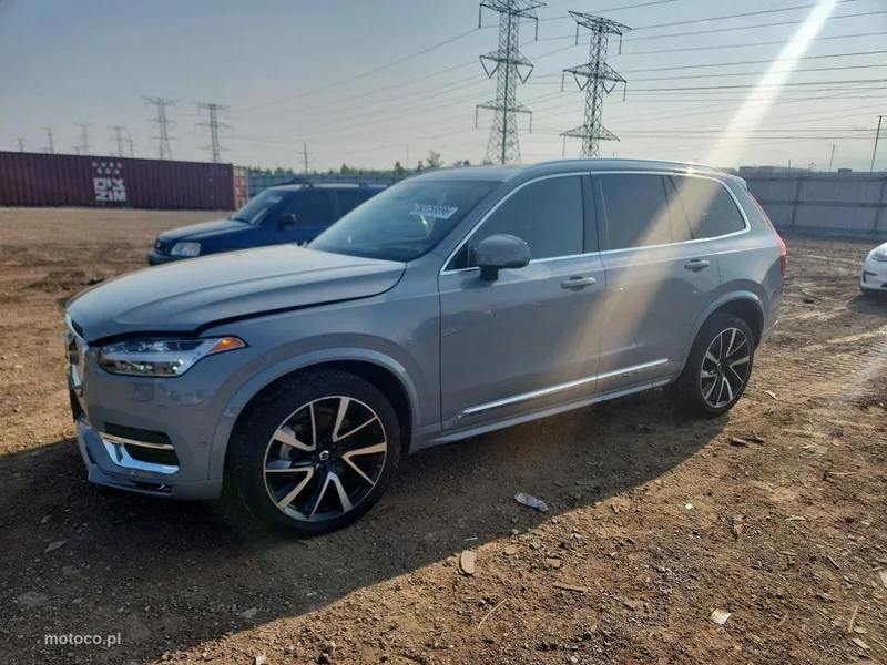 Volvo XC 90 2