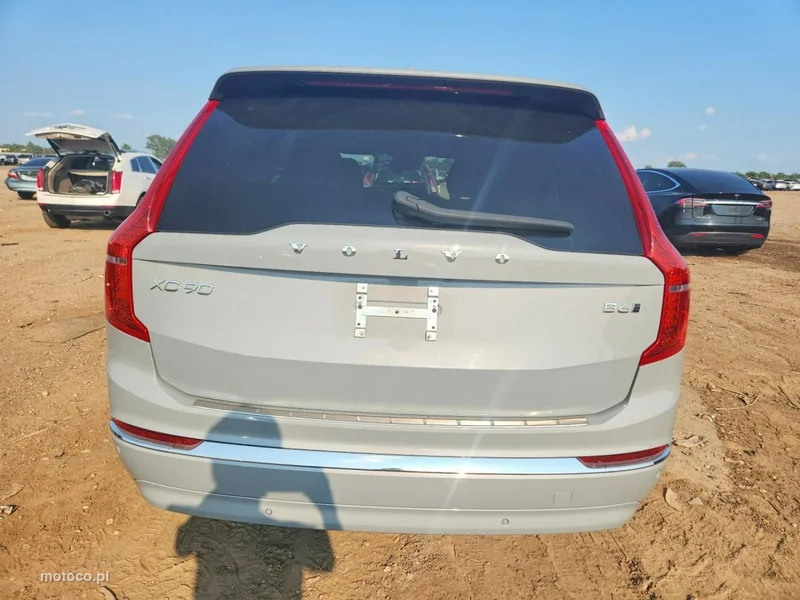 Volvo XC 90 6