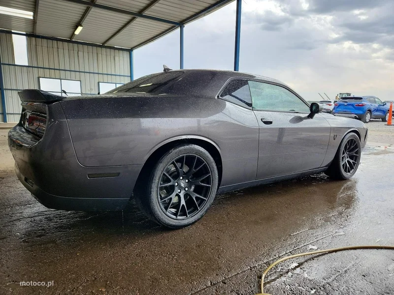 Dodge Challenger 3