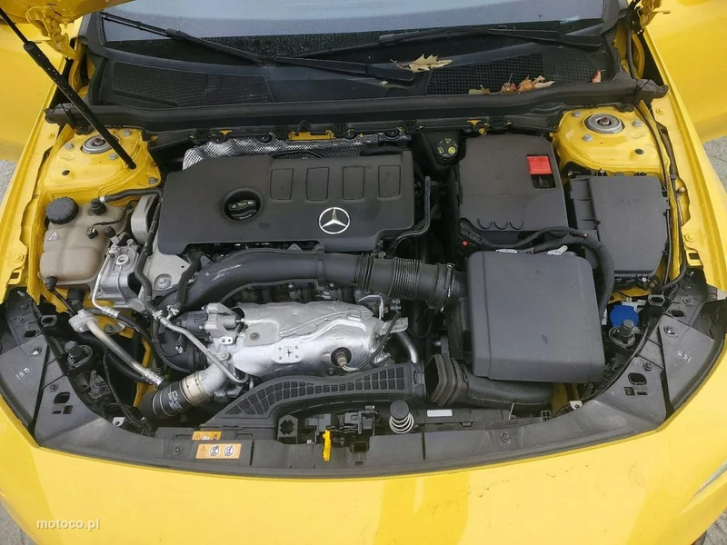 Mercedes-Benz CLA C118 250 11