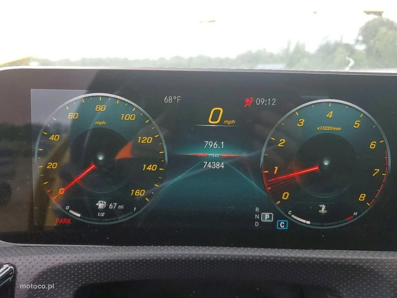 Mercedes-Benz CLA C118 250 9