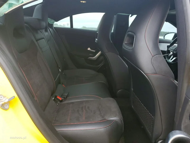 Mercedes-Benz CLA C118 250 10