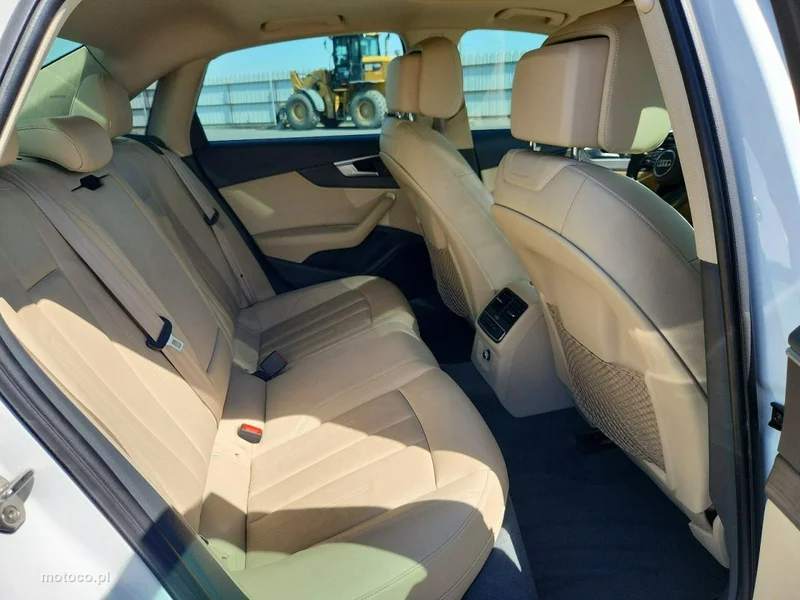 Audi A4 B9 9