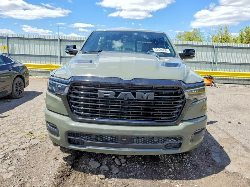 RAM 1500 2