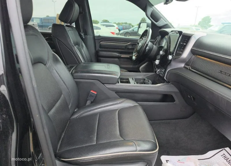 RAM 1500 10