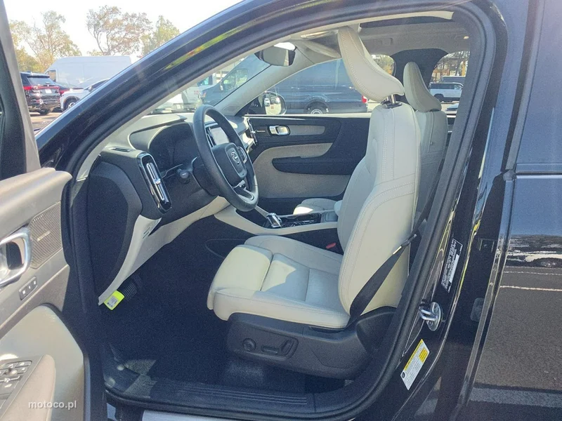Volvo XC 40 7
