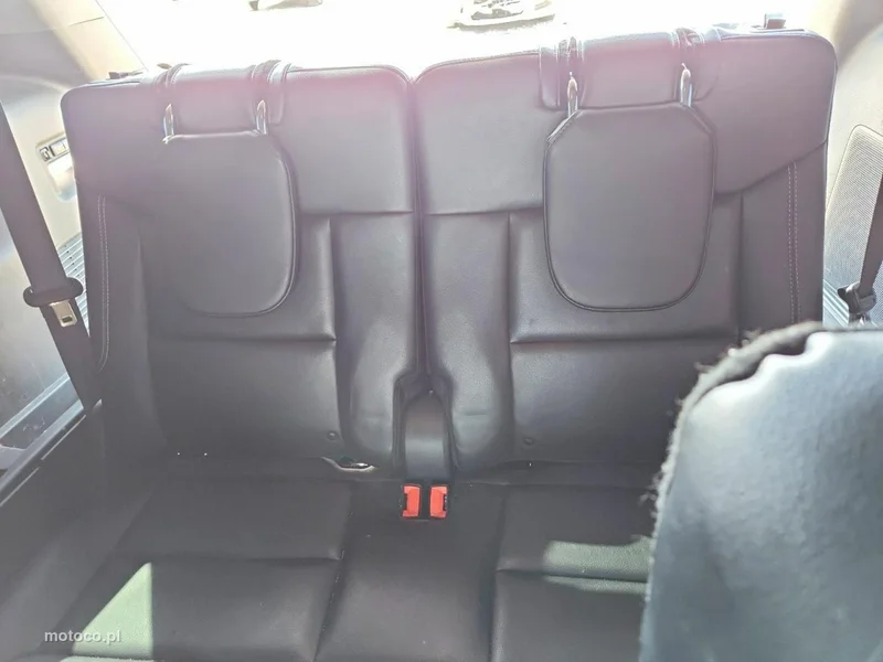 Ford Explorer 10