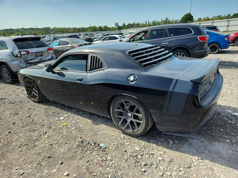 Dodge Challenger 5
