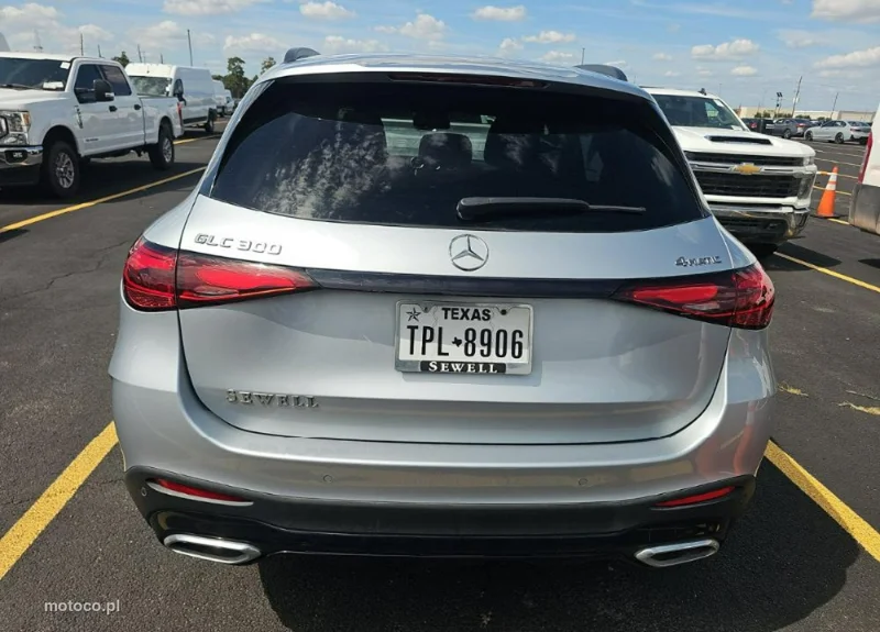 Mercedes-Benz GLC X254 300 6