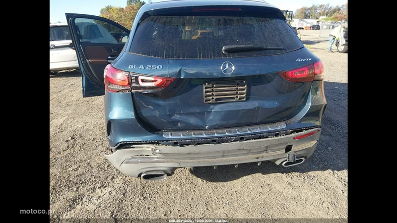Mercedes-Benz GLA H247 250 8